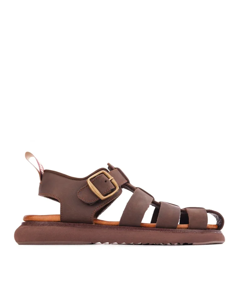 toku marron perfil